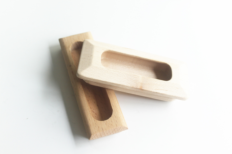 recessed wooden handle